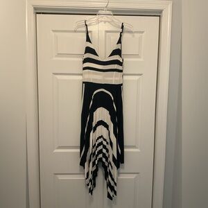 EUC Navy Blue and White Ocean Drive Striped Dress size large